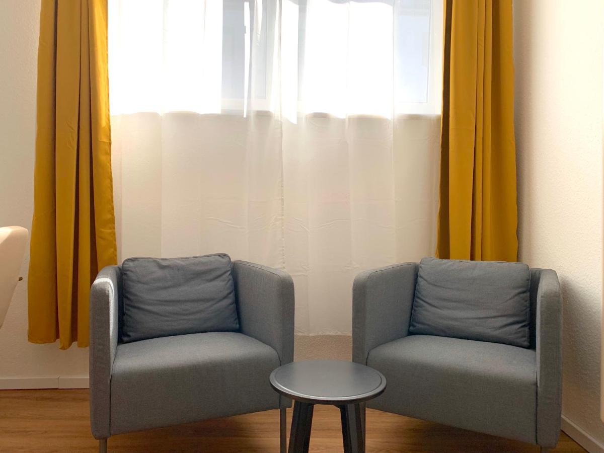 Alles Komplett - 2 Schlafzimmer, Grosse Kueche, Bad Köln Kültér fotó