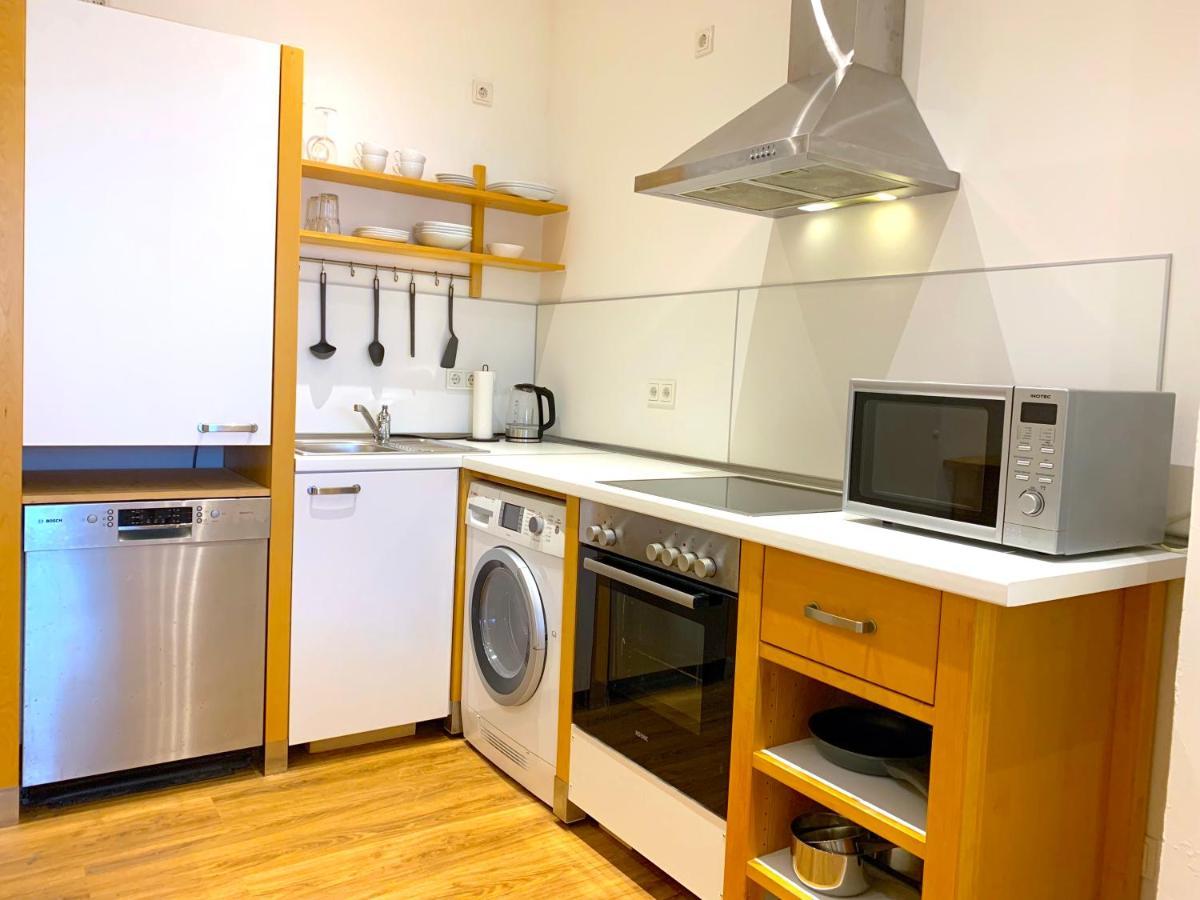 Alles Komplett - 2 Schlafzimmer, Grosse Kueche, Bad Köln Kültér fotó